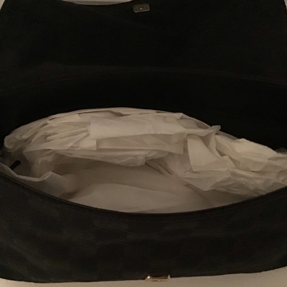 GUCCI black monogram Purse - Picture 3 of 8